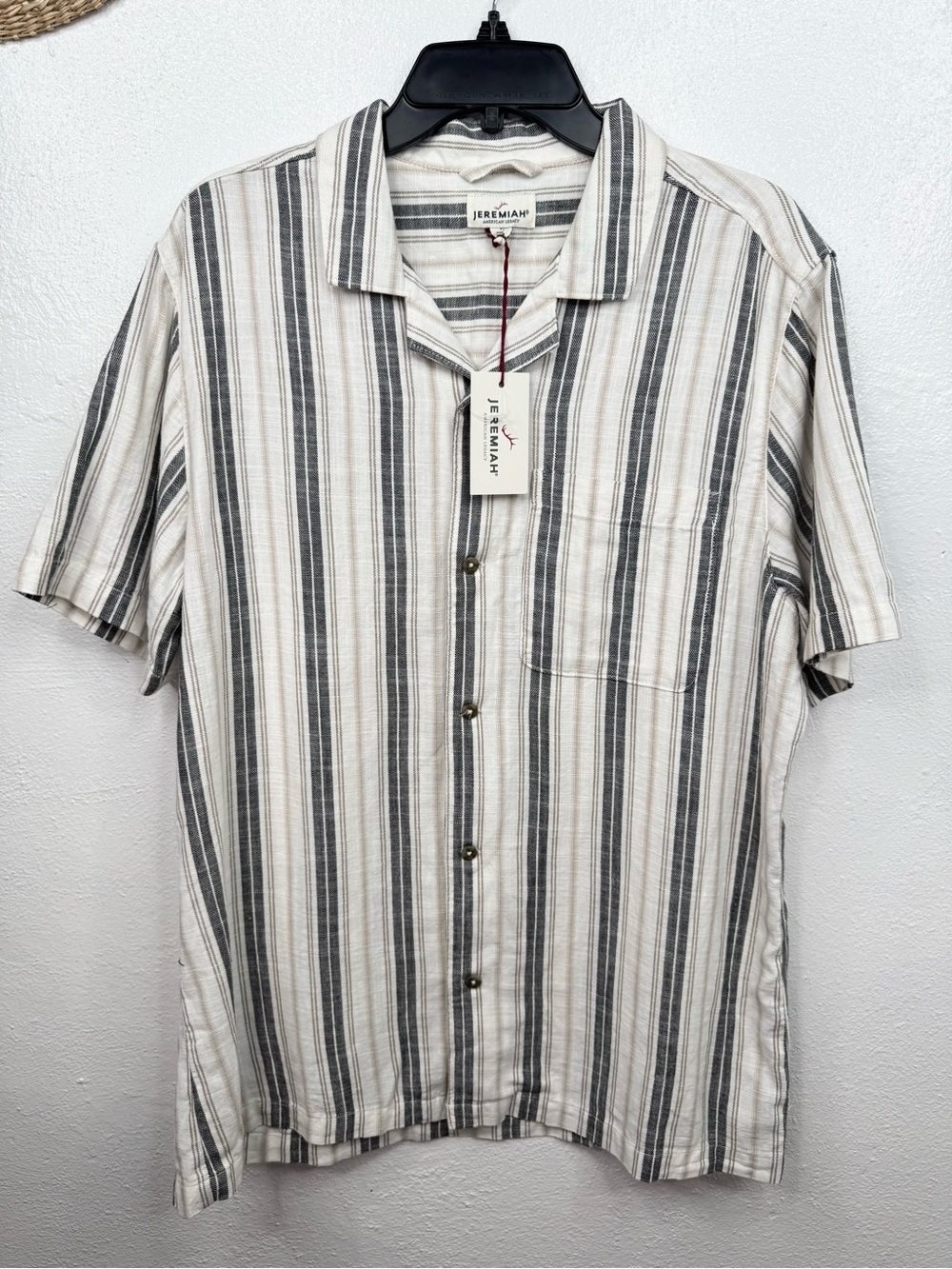 Jeremiah American Legacy Shirt Size L Ivory Striped Camp Collar Short Sleeves